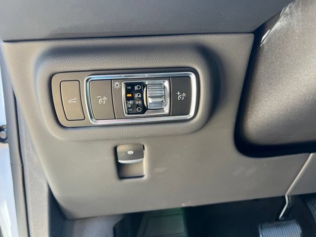 New 2026 Lincoln Nautilus Reserve AWD/4WD image 12