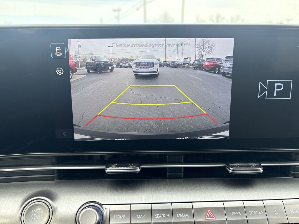 Used 2025 Hyundai Kona SEL image 21