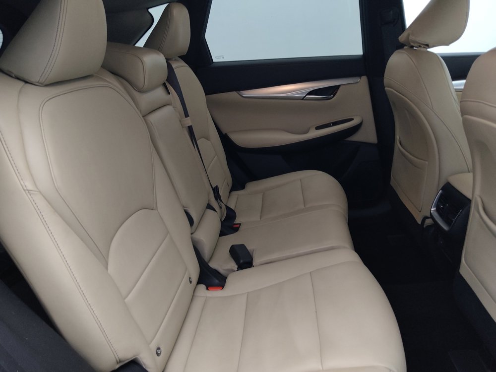 Used 2019 INFINITI QX50 Luxe FWD image 19