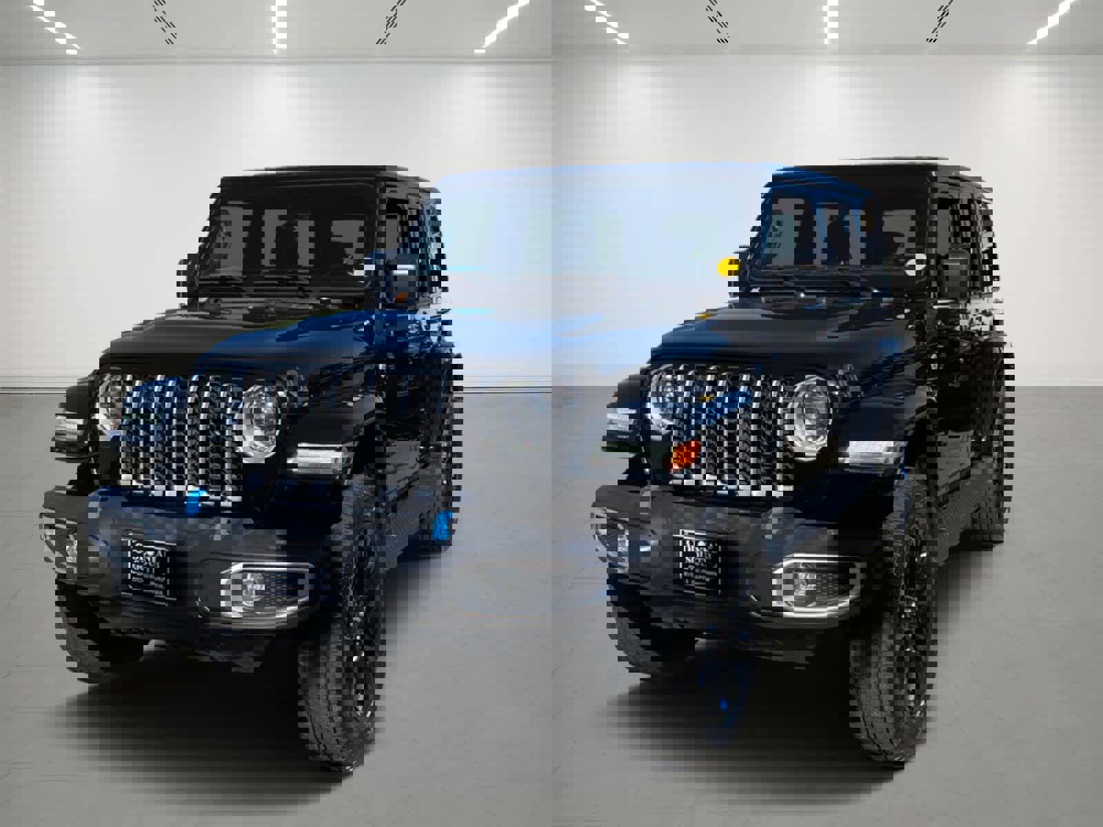 Used 2023 Jeep Wrangler Sahara w/ Cold Weather Group image 1