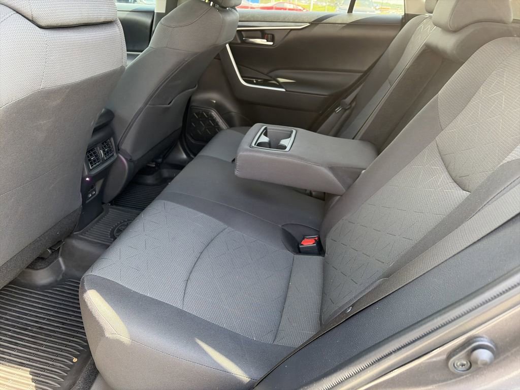 Used 2024 Toyota RAV4 XLE w/ Convenience Package FWD image 32