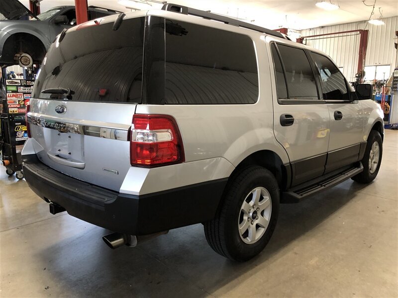 Used 2016 Ford Expedition XL AWD/4WD image 6