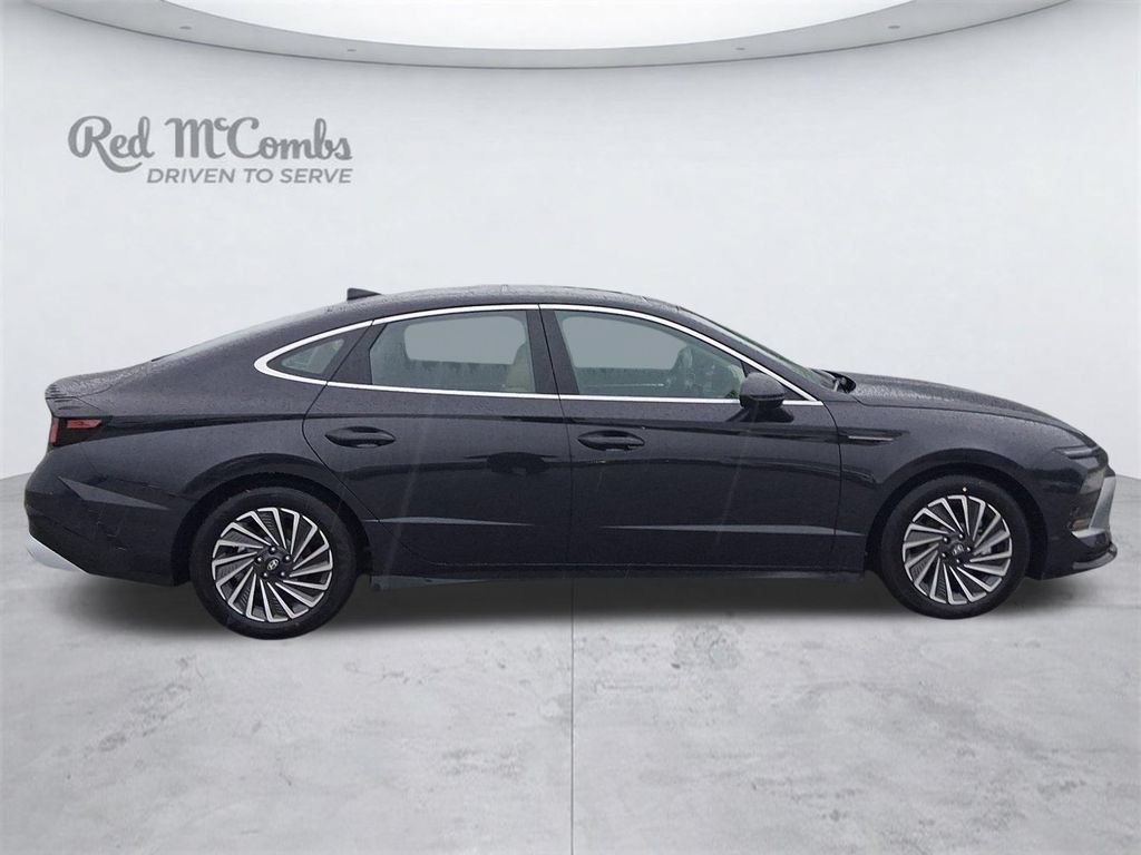 New 2026 Hyundai Sonata Limited FWD image 6