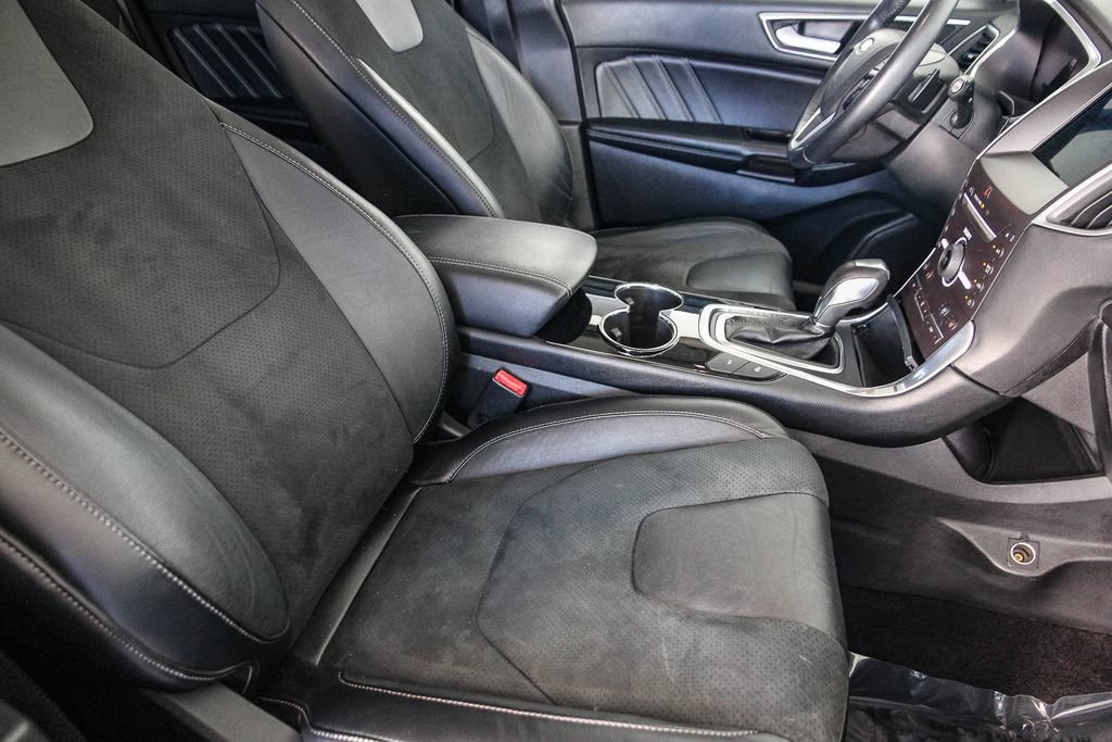 Used 2016 Ford Edge Sport w/ Equipment Group 401A AWD/4WD image 18