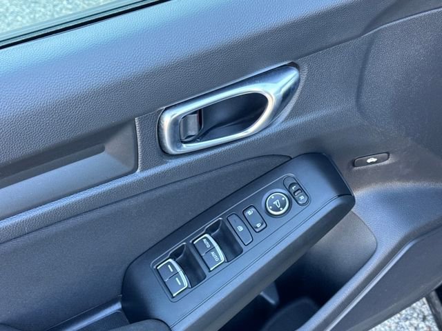 Used 2023 Honda Civic Sport image 5