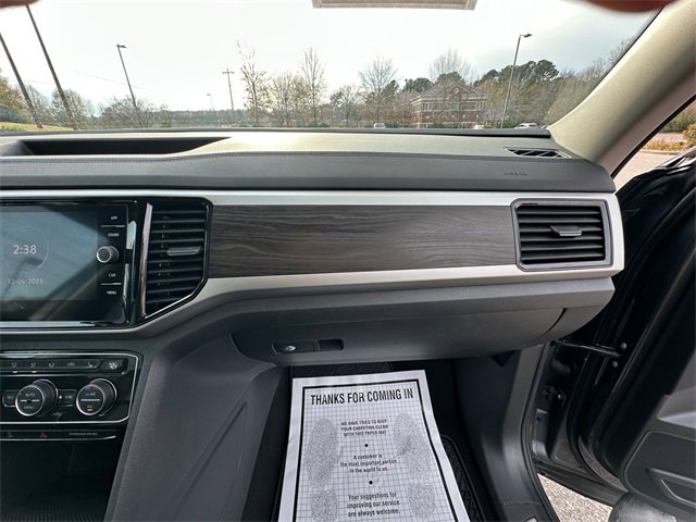 Used 2023 Volkswagen Atlas SE image 16