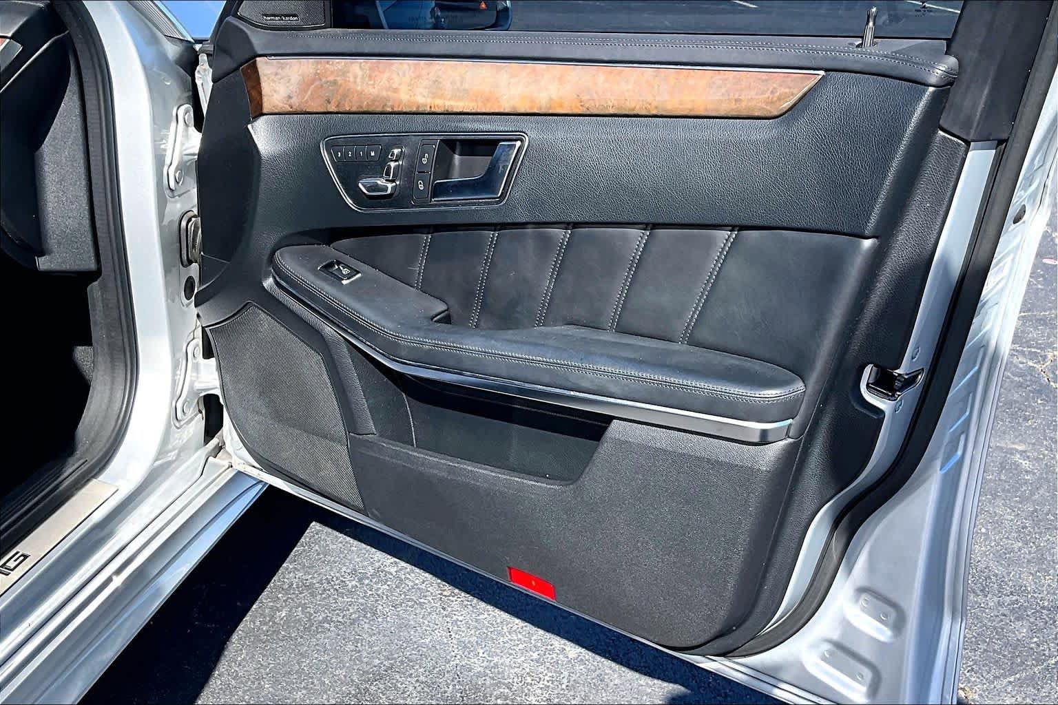 Used 2014 Mercedes-Benz E 63 AMG 4MATIC Sedan image 39