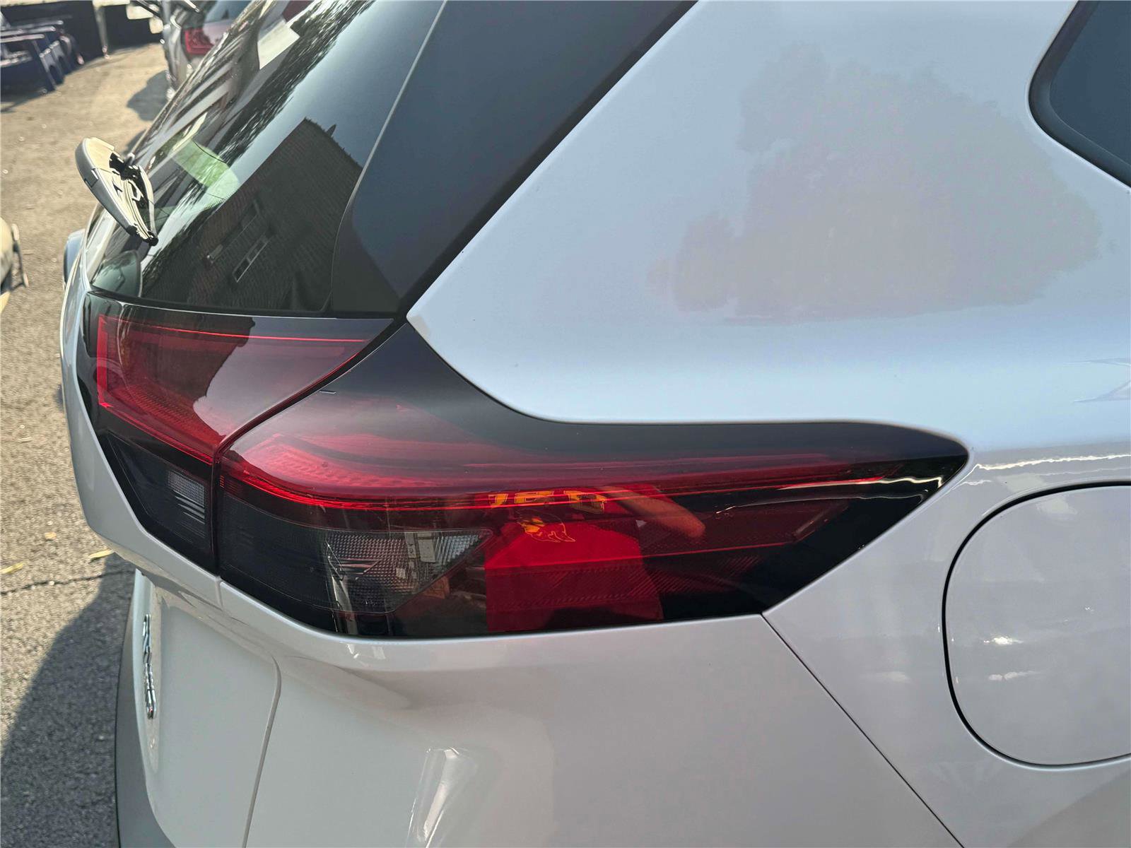 Used 2023 Nissan Rogue SV image 11