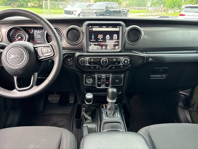 Used 2023 Jeep Gladiator Sport AWD/4WD image 10