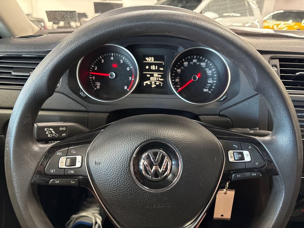 Used 2016 Volkswagen Jetta S FWD image 36