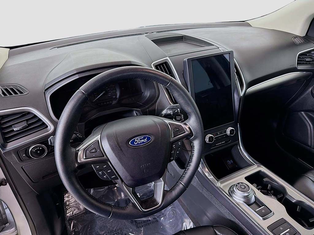 Used 2024 Ford Edge Titanium AWD/4WD image 20