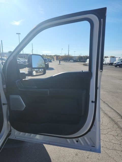 New 2026 Ford F250 Platinum image 24