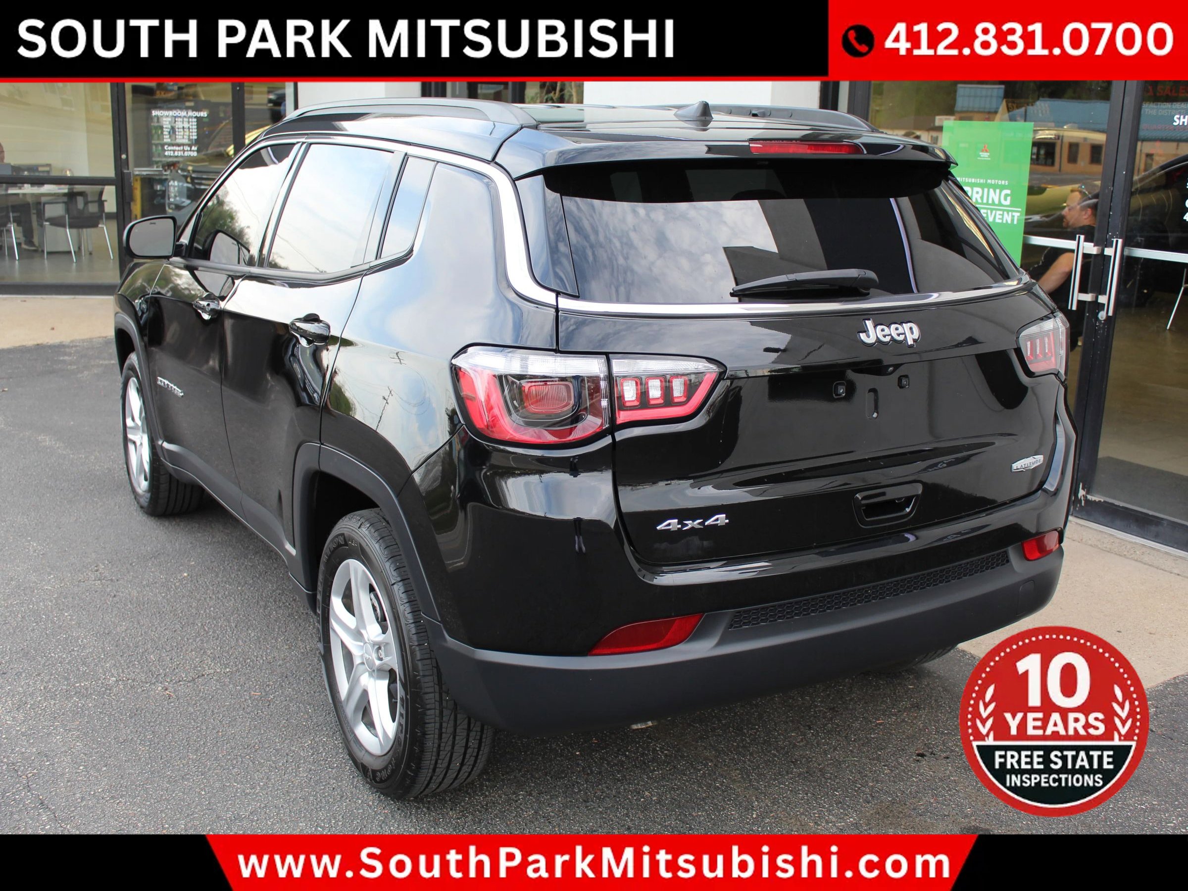 Used 2024 Jeep Compass Latitude w/ Convenience Group AWD/4WD image 8