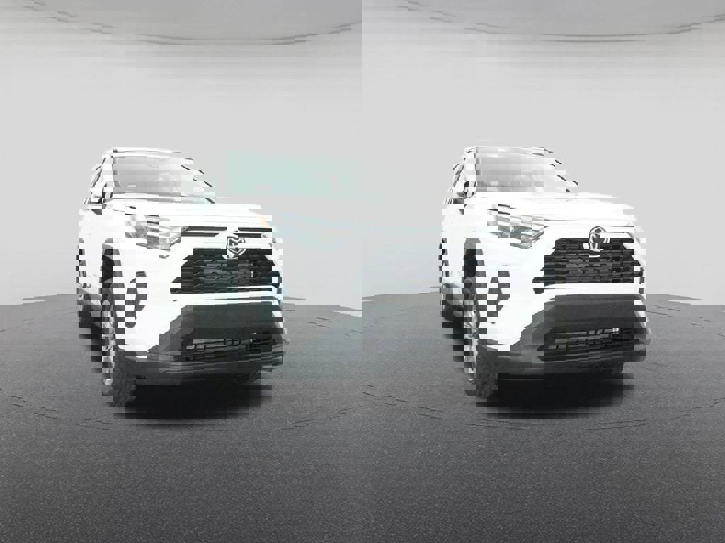 New 2025 Toyota RAV4 XLE image 30