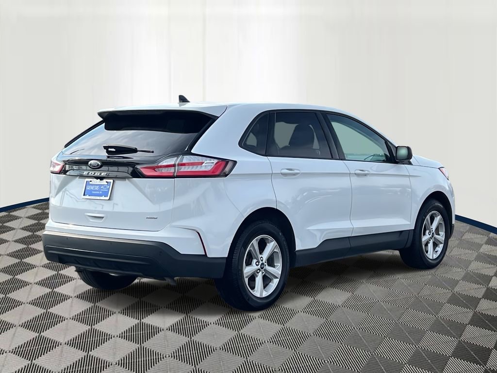 Used 2022 Ford Edge SE w/ Cargo Accessory Package image 5