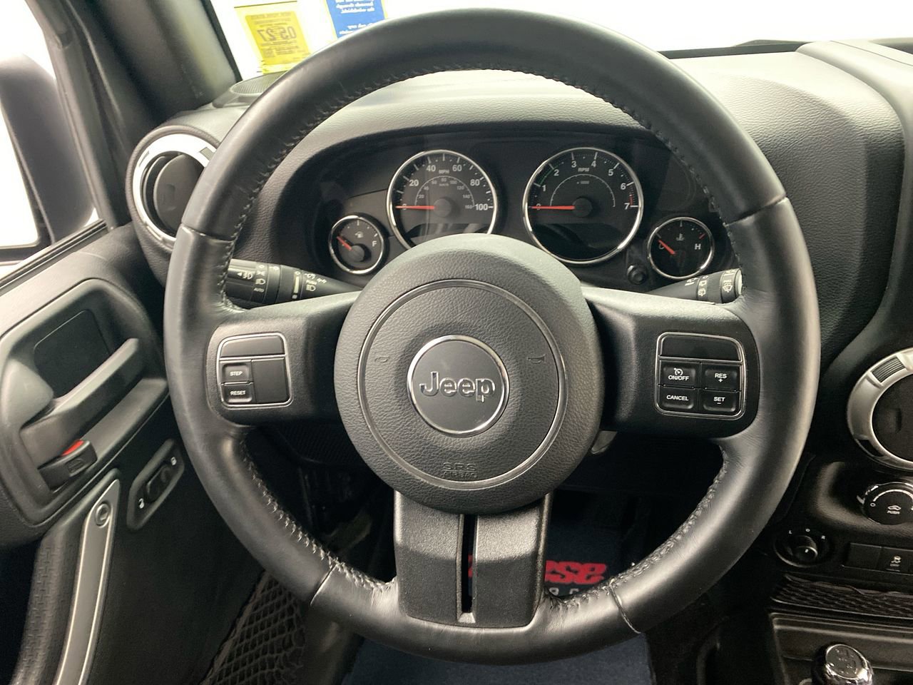 Used 2017 Jeep Wrangler Sahara AWD/4WD image 16
