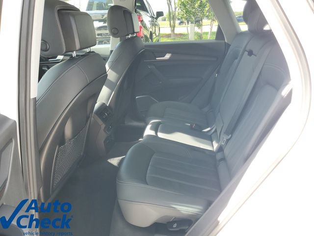 Used 2021 Audi Q5 2.0T Premium w/ Convenience Package AWD/4WD image 12