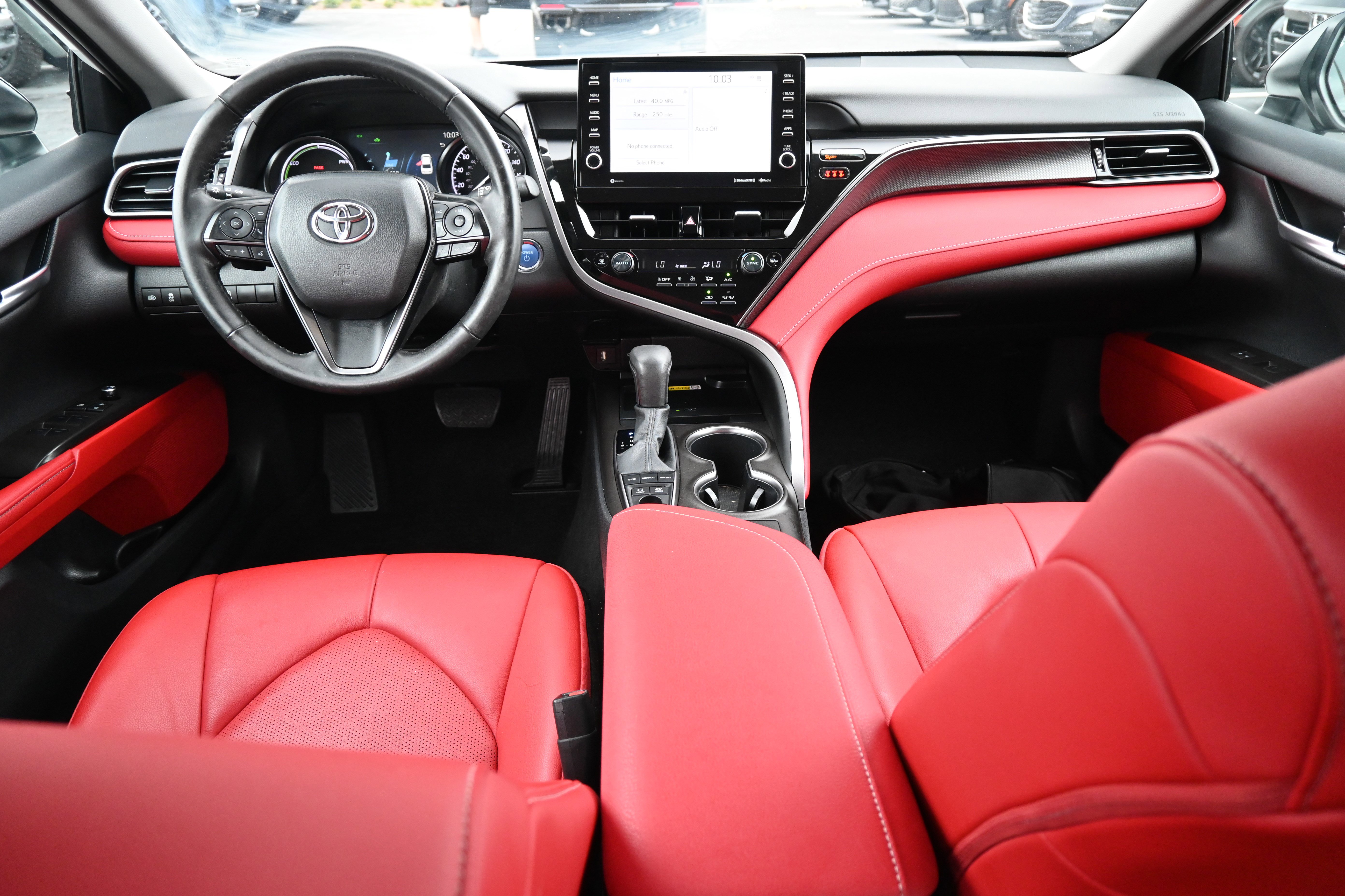 Used 2024 Toyota Camry XSE image 3