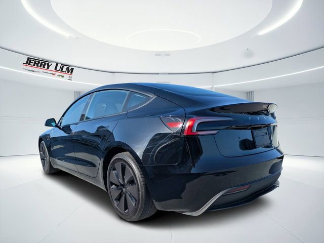 Used 2024 Tesla Model 3 Standard Range image 4