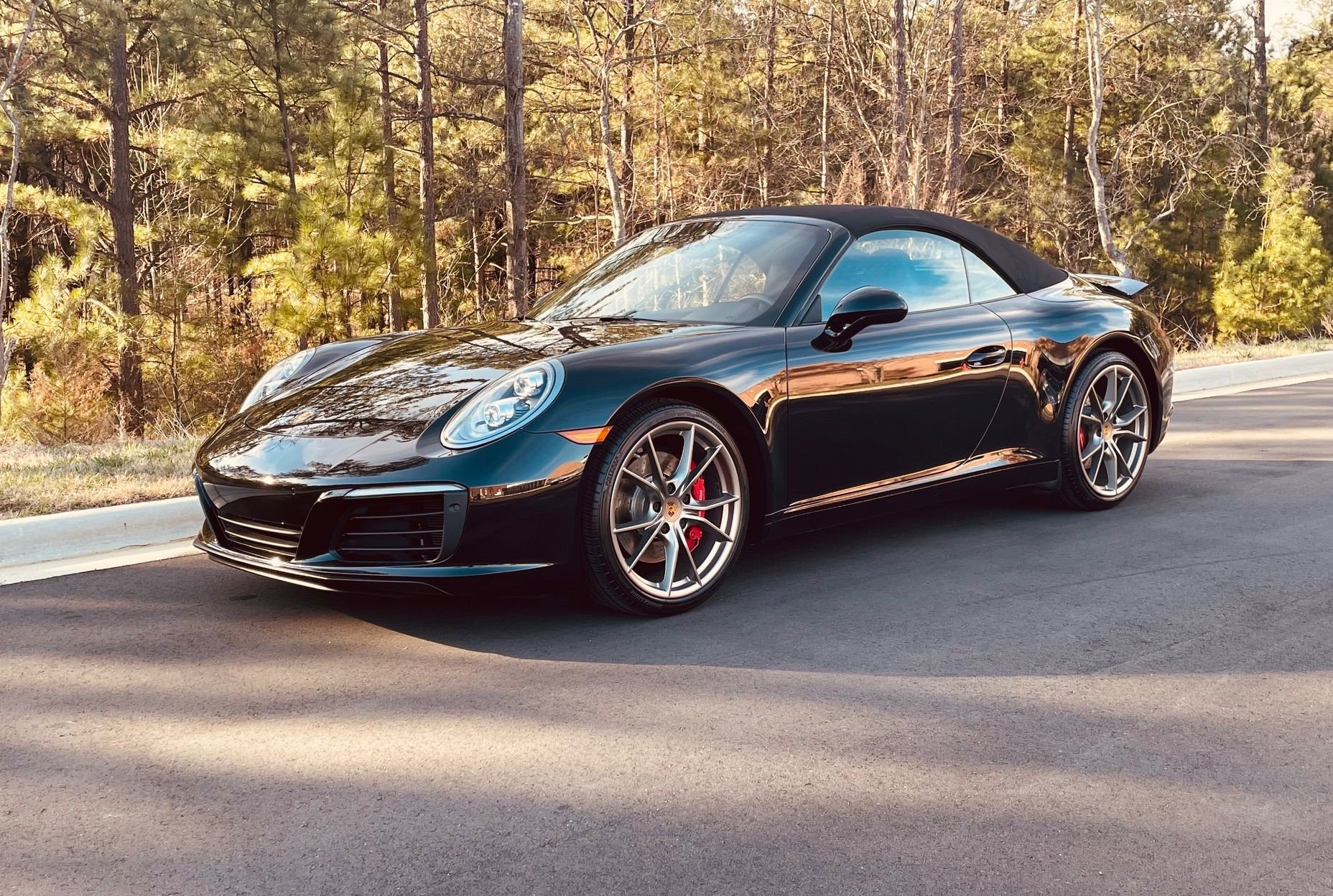 Used 2019 Porsche 911 Carrera S image 4