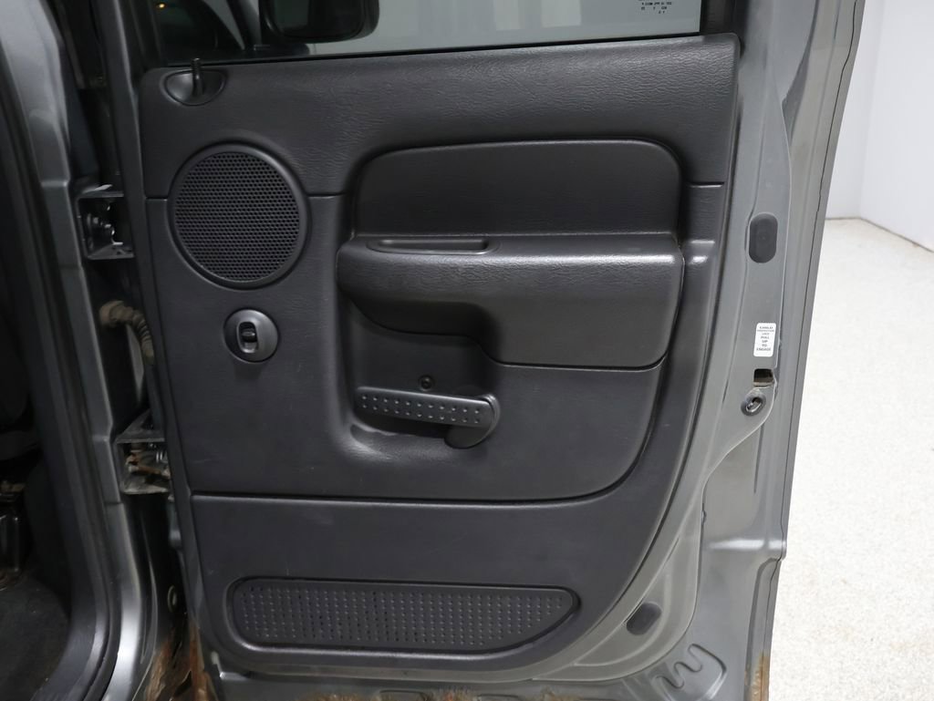 Used 2005 Dodge Ram 1500 Truck SLT w/ Trailer Tow Group image 21