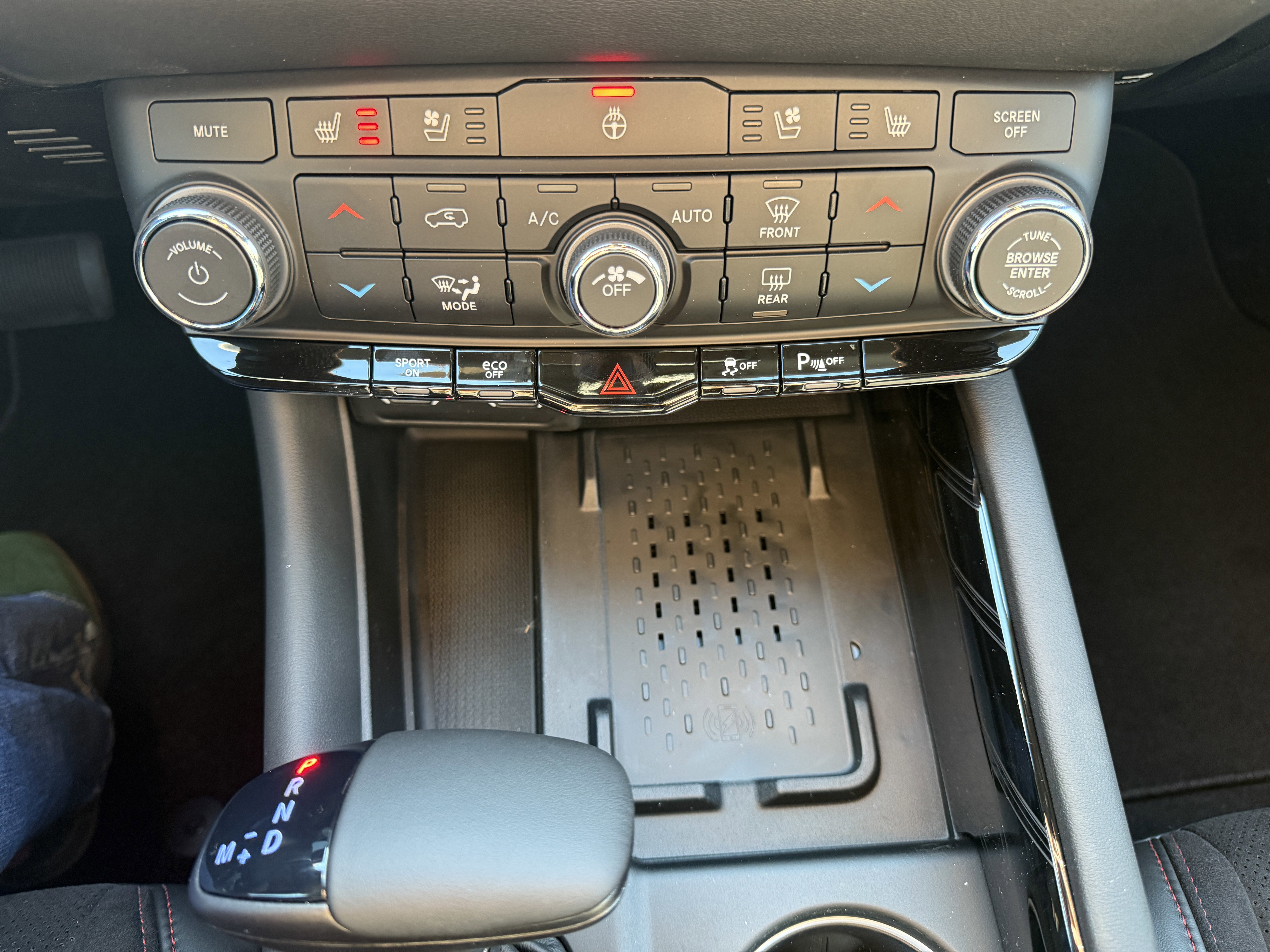 New 2026 Dodge Durango GT image 13