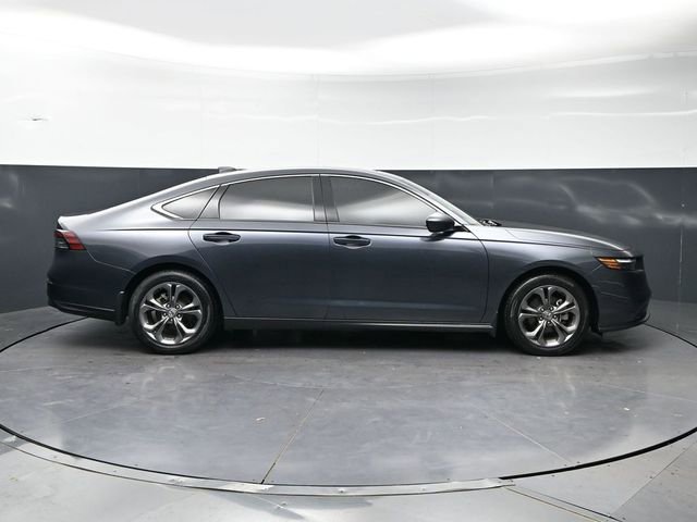 Used 2023 Honda Accord EX image 4