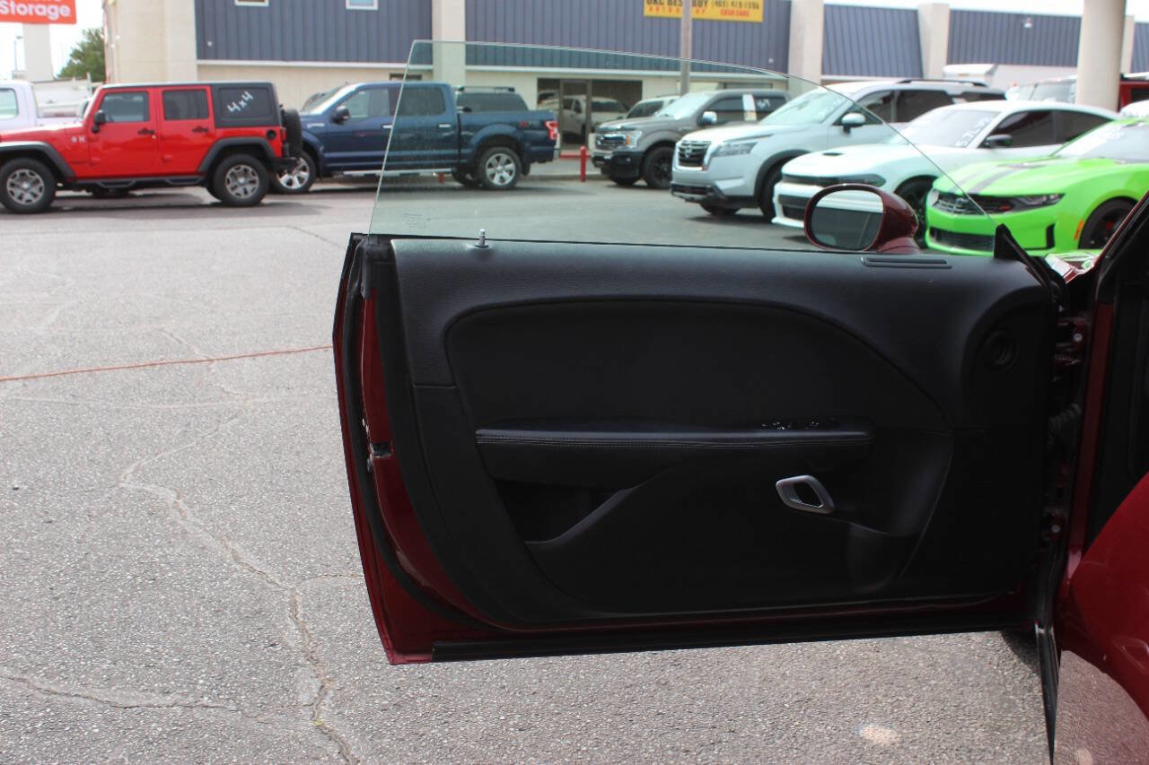 Used 2019 Dodge Challenger SXT w/ Cold Weather Group AWD/4WD image 16