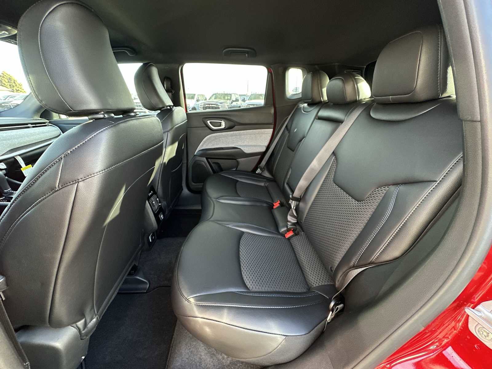 New 2026 Jeep Compass Latitude image 22