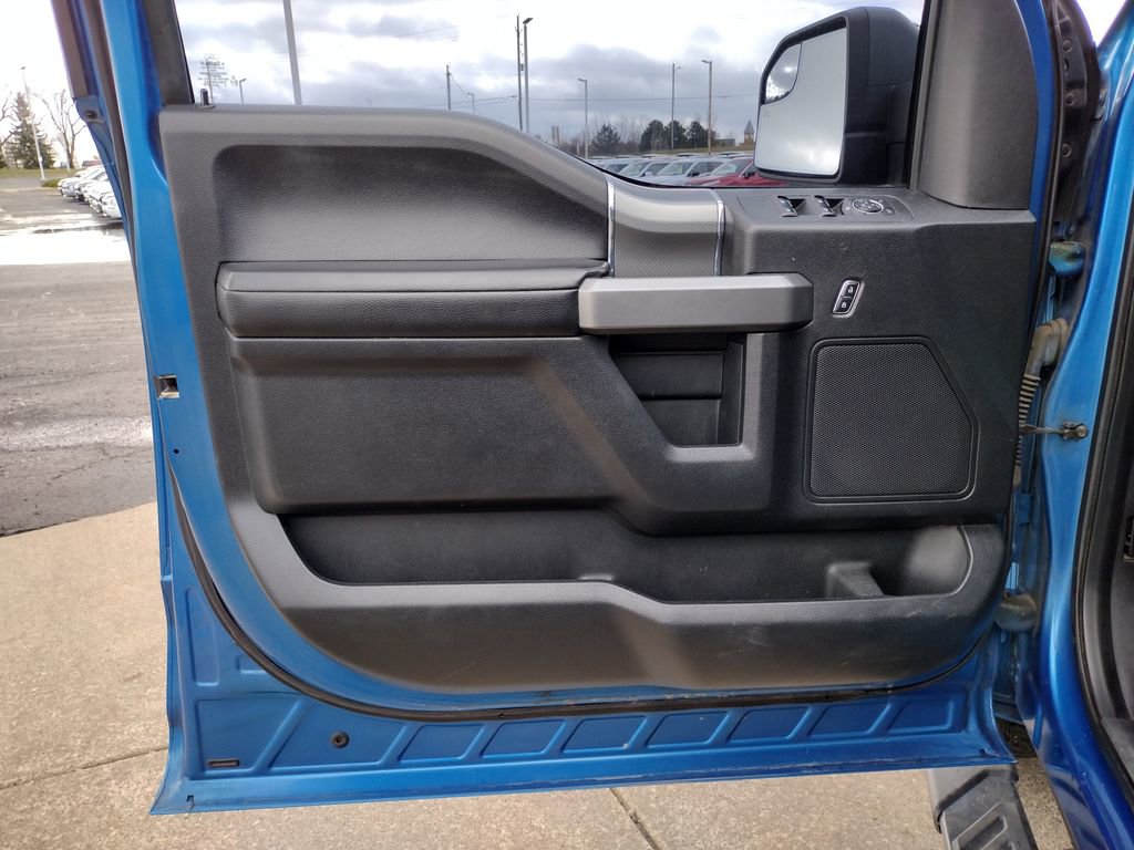 Used 2015 Ford F150 XLT w/ Equipment Group 302A Luxury image 19