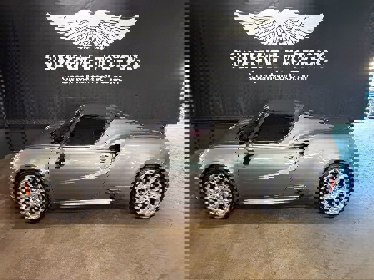 Used 2018 Alfa Romeo 4C Spider w/ Convenience Group - Spider image 2