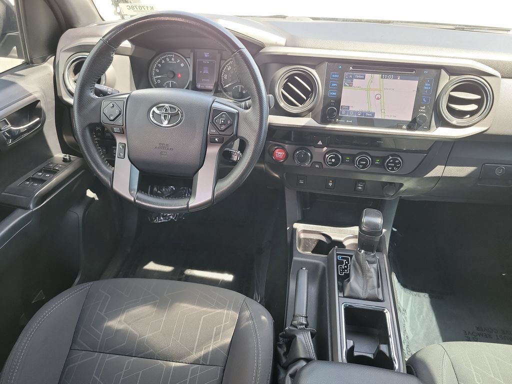 Used 2017 Toyota Tacoma TRD Off-Road w/ Tow Package (A/T) AWD/4WD image 26