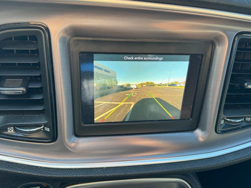 Used 2019 Dodge Challenger R/T RWD image 18