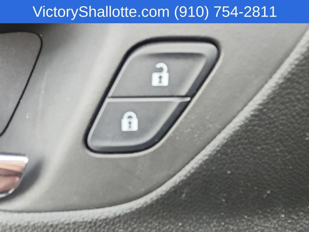 Used 2023 Chevrolet TrailBlazer RS AWD/4WD image 17