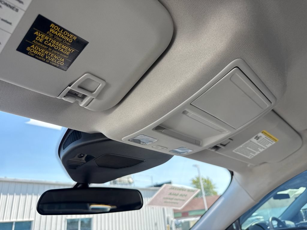 Used 2024 Ford Escape SE FWD image 40