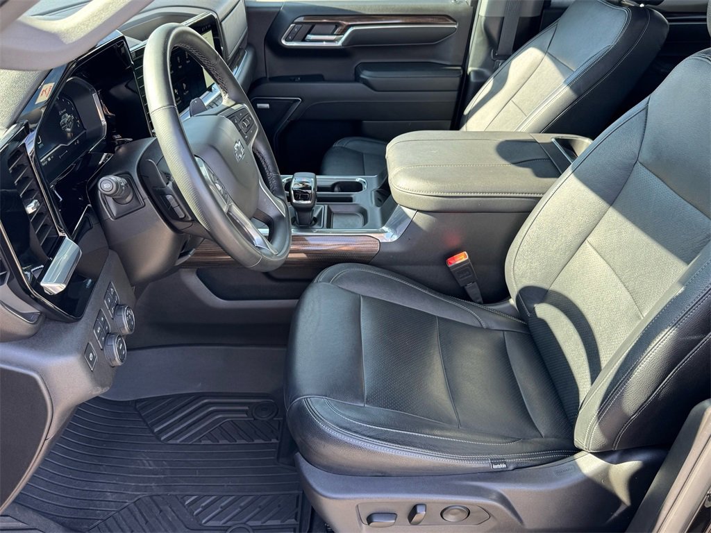 Used 2024 Chevrolet Silverado 1500 RST w/ All Star Edition Plus image 9