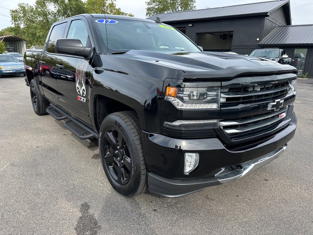 Used 2017 Chevrolet Silverado 1500 LTZ Z71 w/ Realtree Edition