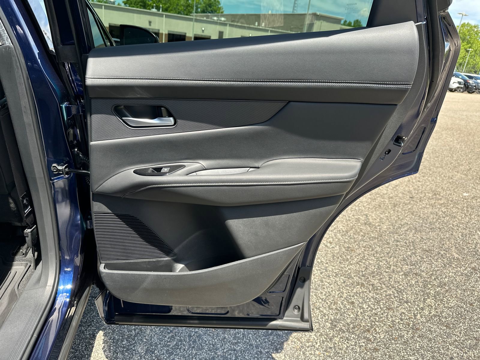 Certified 2025 Nissan Murano SL AWD/4WD image 14