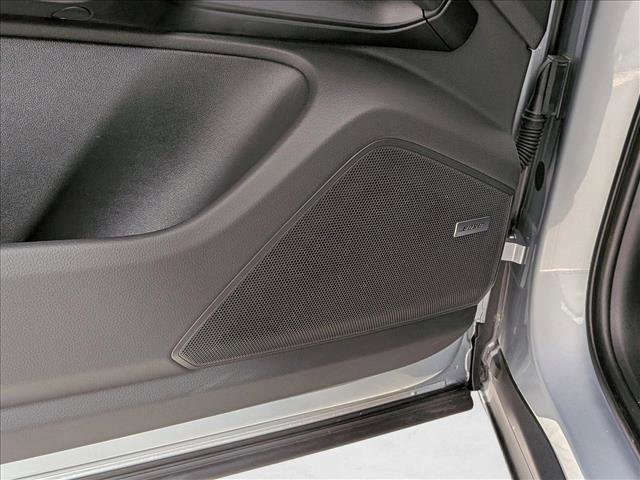 Certified 2025 Porsche Cayenne image 14