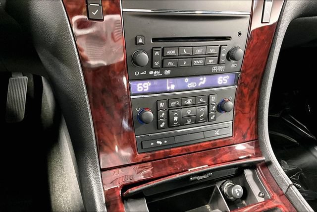 Used 2013 Cadillac Escalade EXT Premium AWD/4WD image 18