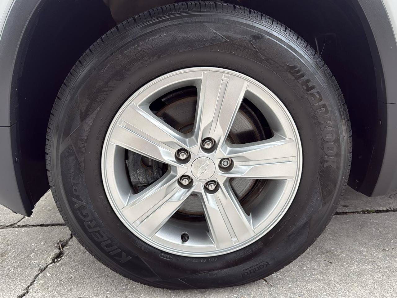 Used 2019 Chevrolet Trax LT w/ LT Convenience Package AWD/4WD image 51