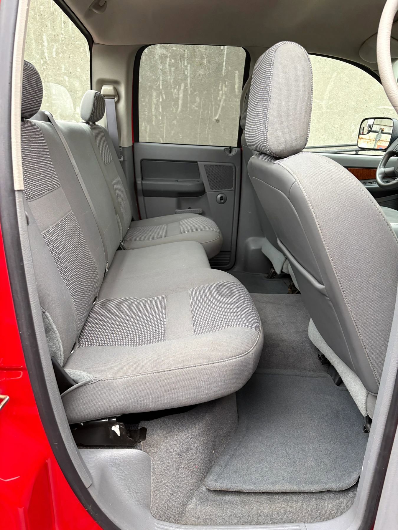 Used 2006 Dodge Ram 3500 Truck SLT image 28