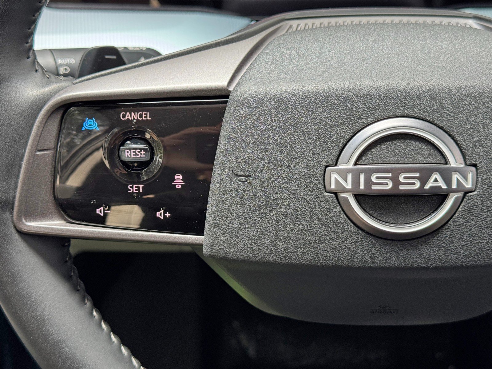 Used 2025 Nissan Murano Platinum w/ Cargo Package AWD/4WD image 22