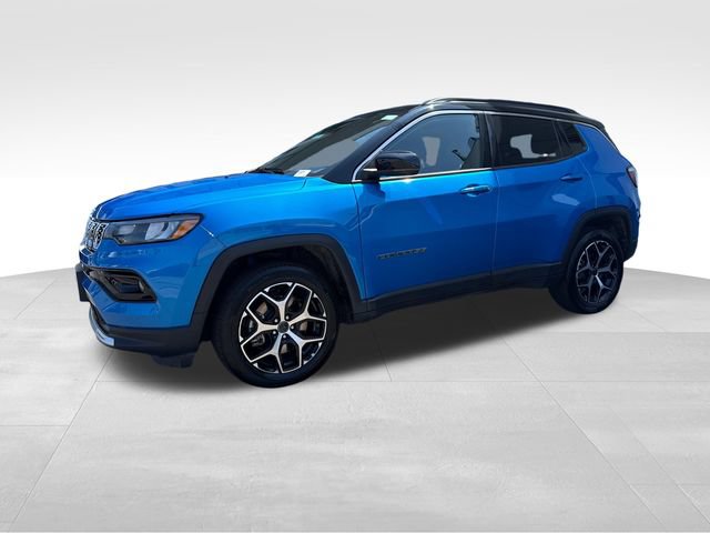 Used 2025 Jeep Compass Limited AWD/4WD image 1