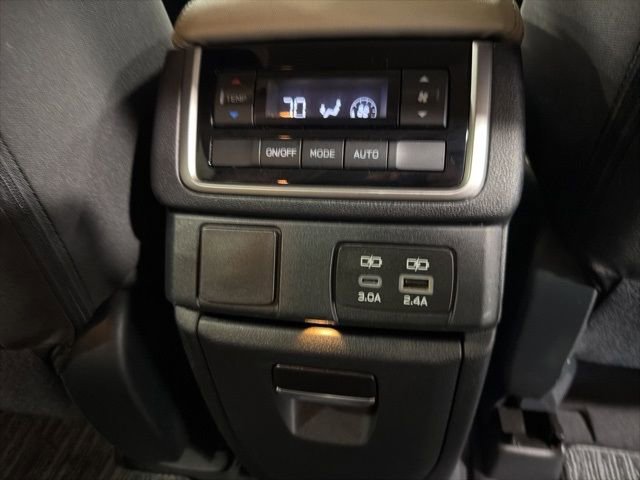 Certified 2024 Subaru Ascent Premium w/ Convenience Package image 34
