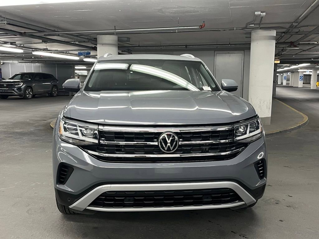 Used 2022 Volkswagen Atlas Cross Sport SE w/ Panoramic Sunroof Package image 32