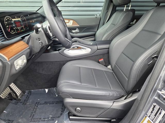 Used 2025 Mercedes-Benz GLS 450 4MATIC image 25