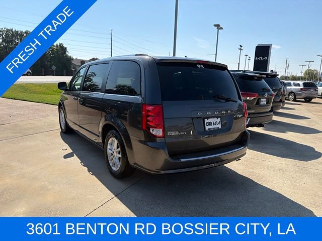 Used 2020 Dodge Grand Caravan SXT FWD image 17