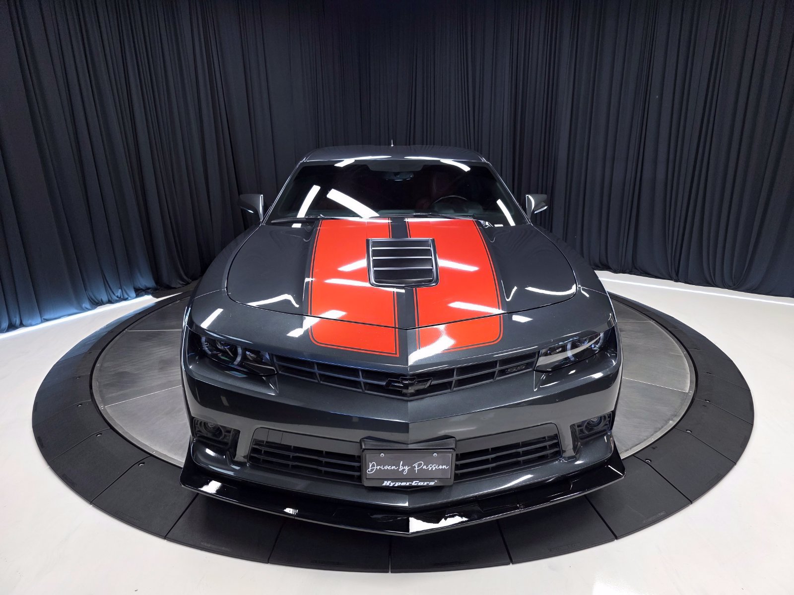 Used 2015 Chevrolet Camaro SS RWD image 10