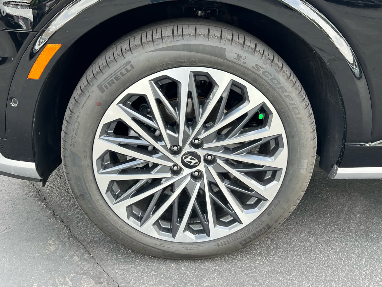 Certified 2026 Hyundai Palisade Calligraphy AWD/4WD image 13